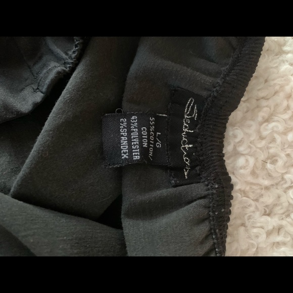 Little black dress - Picture 3 of 4